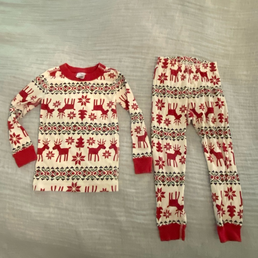 Hanna Andersson Dear Deer PJs size 4T